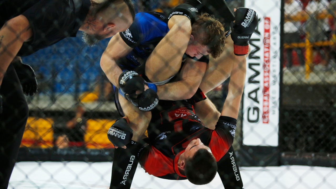 Great fights from young athletes mark Opening Day of 3rd GAMMA European Championship in Loutraki (pics)